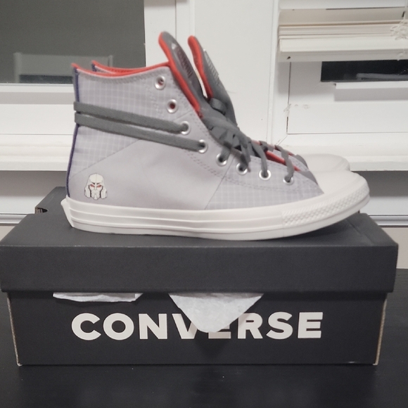 Converse All Star High 9M Transformers Megatron - Picture 3 of 7